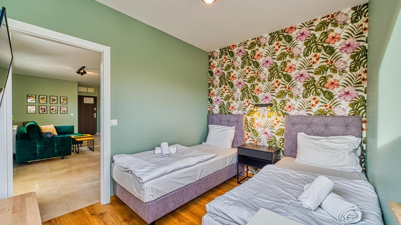 Apartament Kwiatowy - 5D Apartamenty Świeradów-Zdrój Exteriör bild