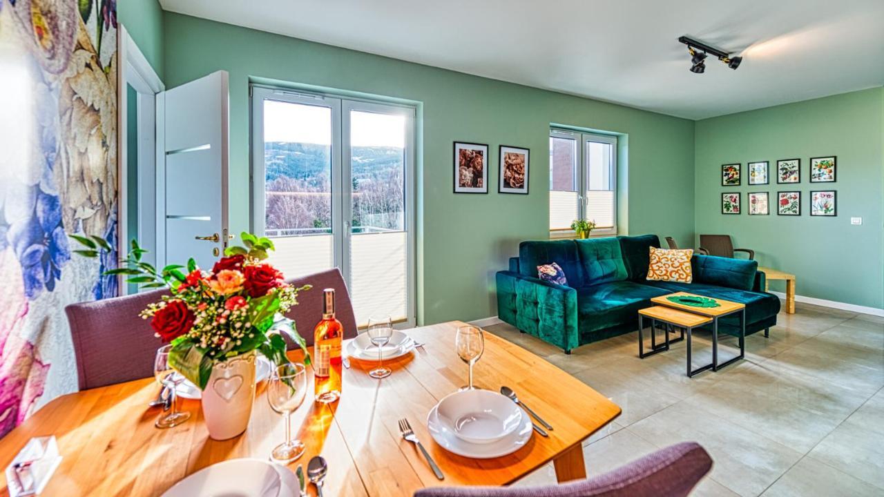 Apartament Kwiatowy - 5D Apartamenty Świeradów-Zdrój Exteriör bild