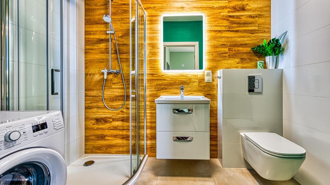 Apartament Kwiatowy - 5D Apartamenty Świeradów-Zdrój Exteriör bild