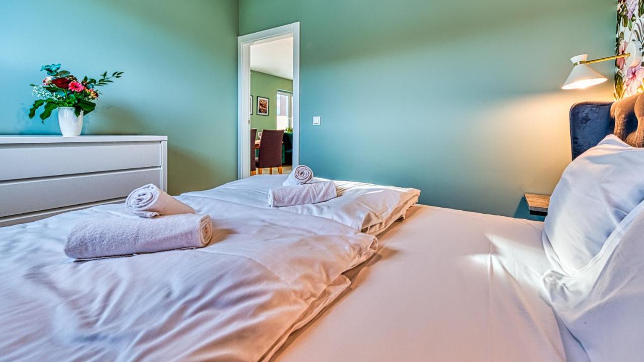 Apartament Kwiatowy - 5D Apartamenty Świeradów-Zdrój Exteriör bild